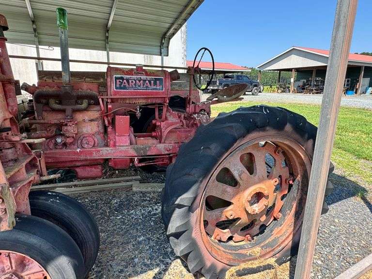 Farmall McCormick Deering Model F-20 Tractor, Model Range 1932 Through 1939 image