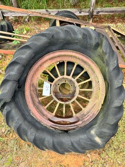 Farmall Rim image