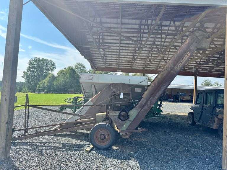 Oliver Number 5 Corn Picker image