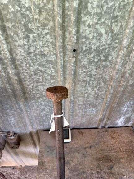 Chisel End Heavy Duty Pry Bar