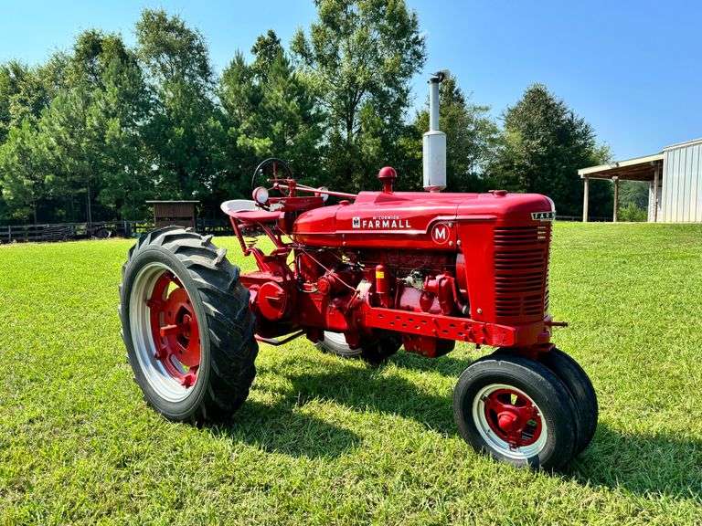 1947 McCormick Farmall M Tractor image