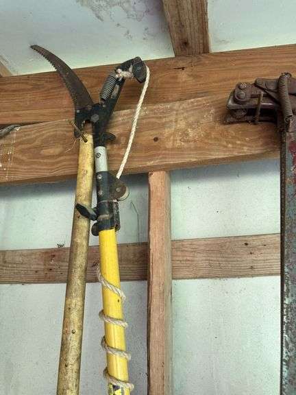 Adjustable Pole Saw