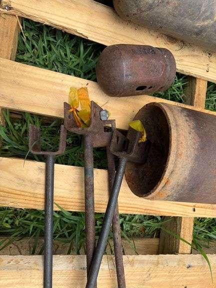 Four Tie Down Anchors