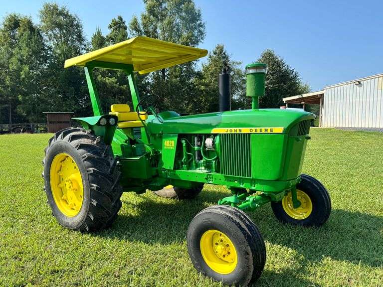 1964 John Deere Model 4020 Tractor image