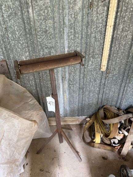 Adjustable Heigth Roller Stand