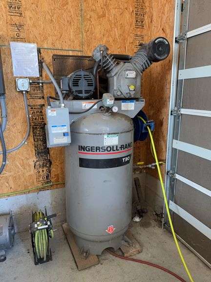Ingersoll Rand T30 Air Compressor 3-phase electric 80 gal. Tank