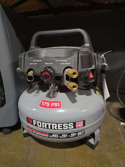 Fortress 6 Gallon Air Compressor