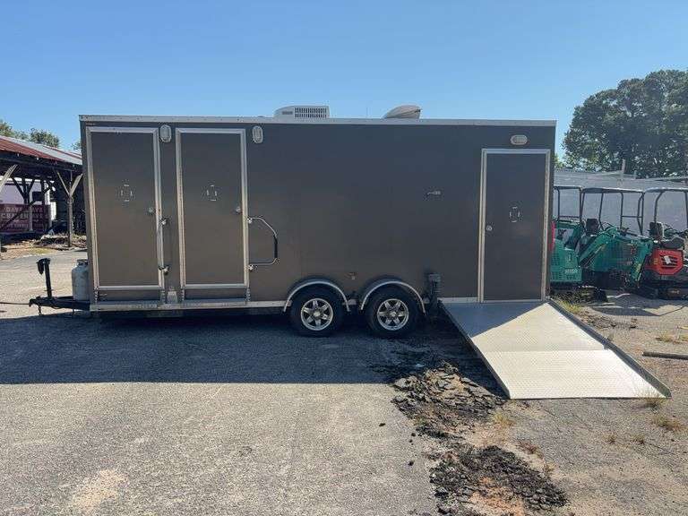 2018 Comforts of Home 5ST Bathroom Trailer, VIN: 4C9TN2020JA081047