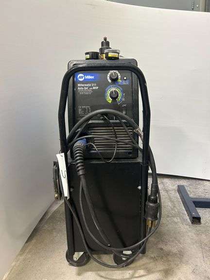 Miller Millermatic 211 Auto-Set Wire Welder
