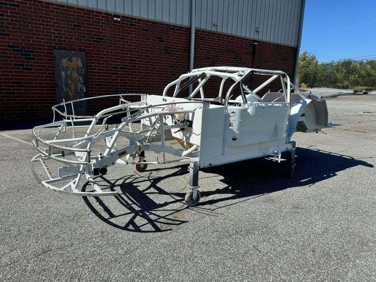 HMS 07 17 1104 Chassis on Casters