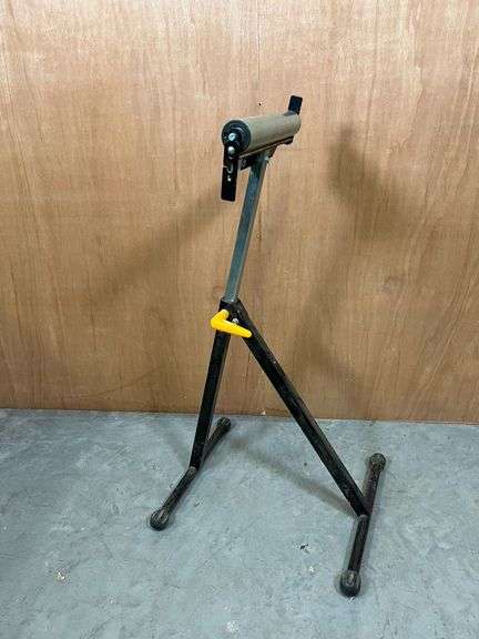 Workforce Roller Stand
