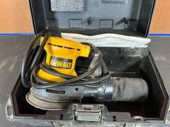 Dewalt Orbital Palm Sander 1