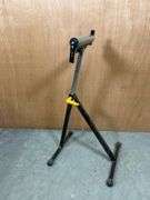 Workforce Roller Stand