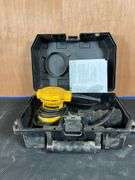 Dewalt Orbital Palm Sander 2