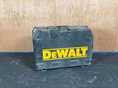 Dewalt Orbital Palm Sander 2
