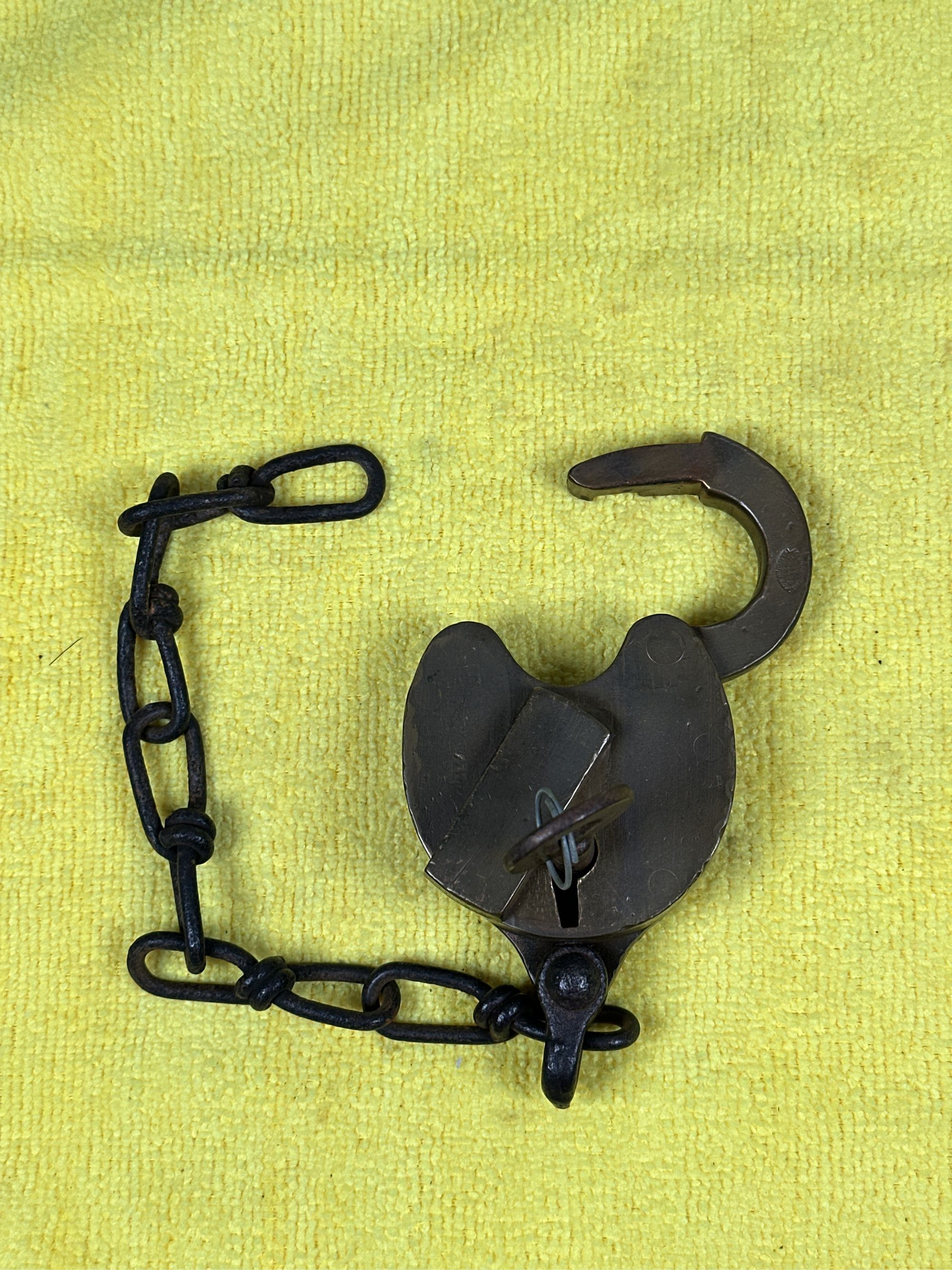 Lot image 3