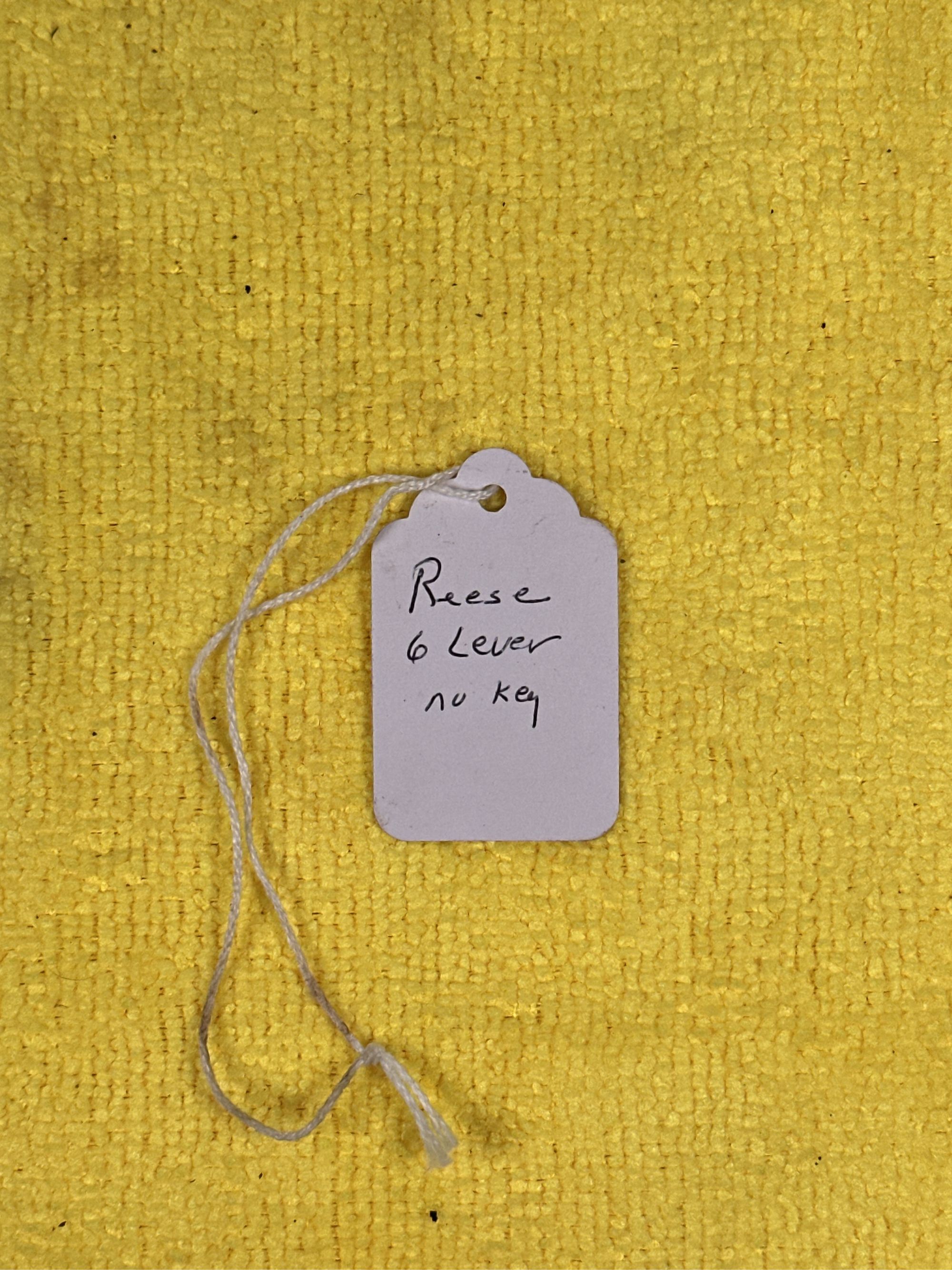 Lot image 3