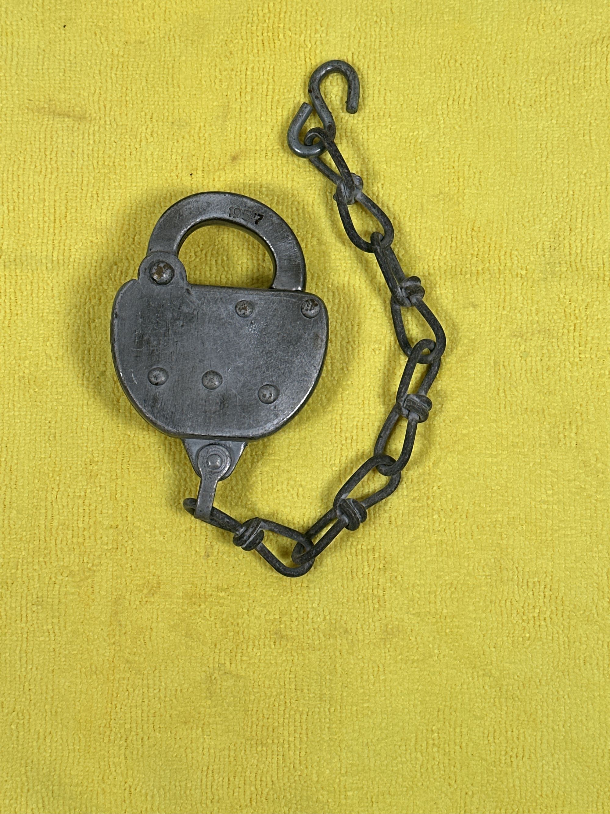 Lot image 2