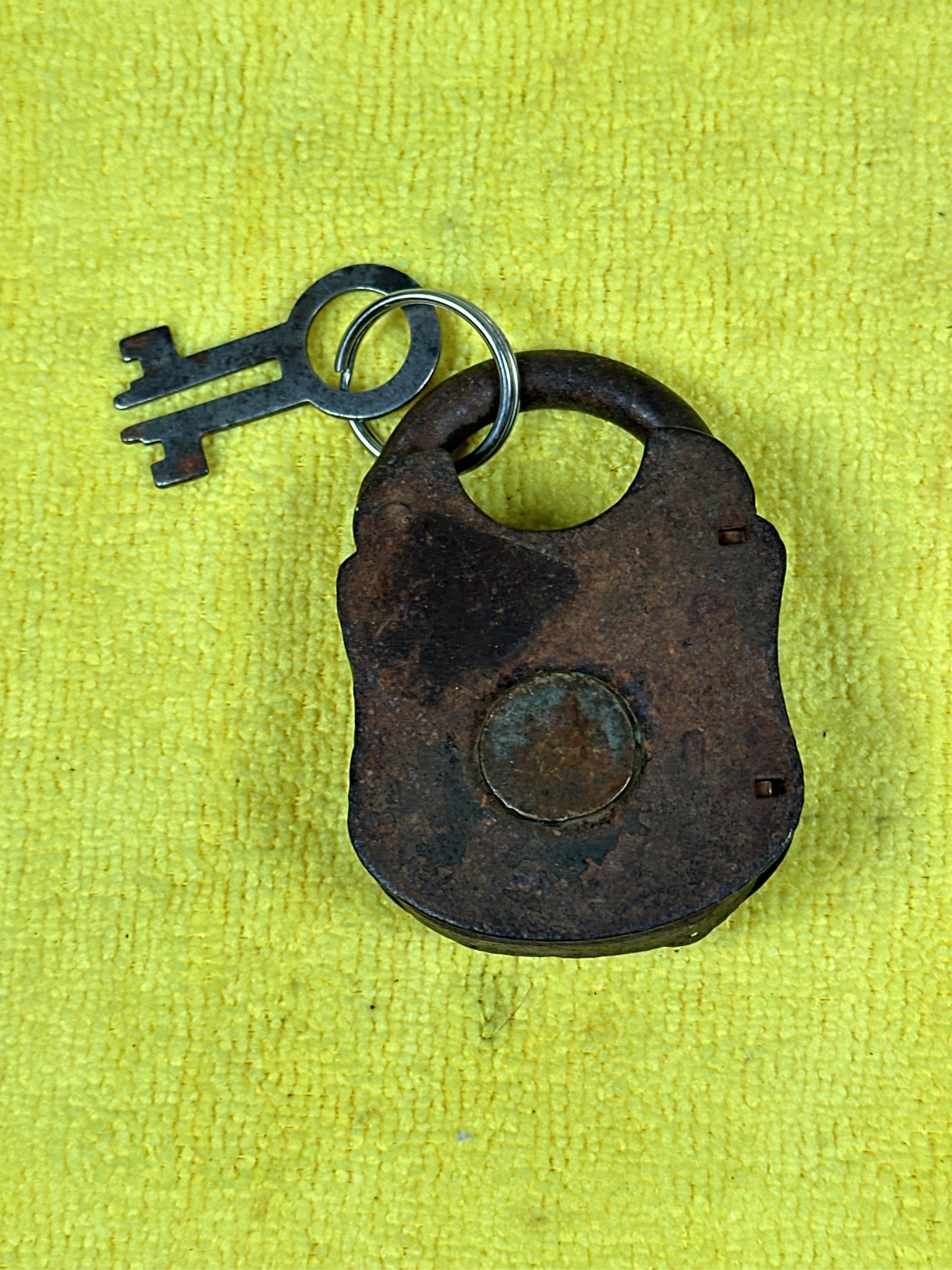 Lot image 3