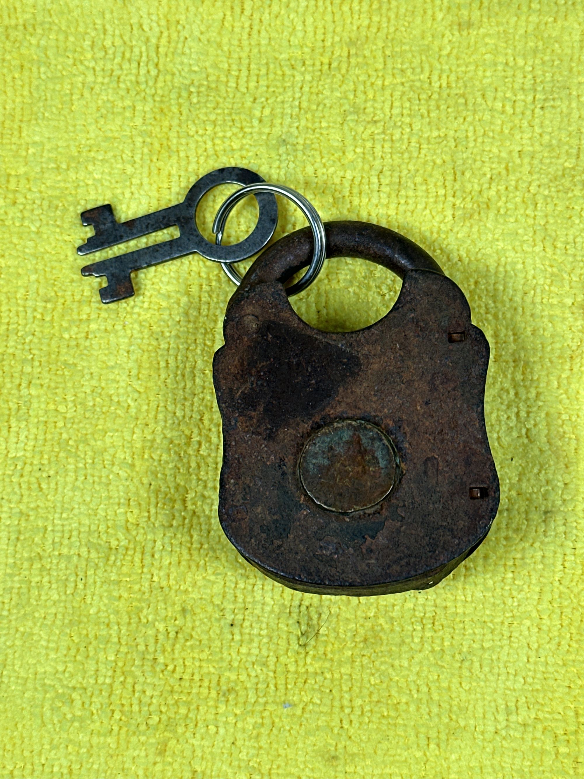 Lot image 2