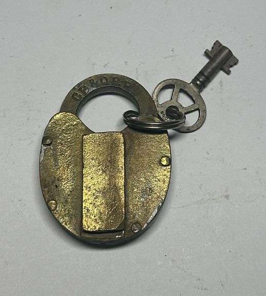 GEORG. BEST & CO. Padlock with Key image