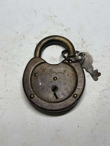 Belmont Padlock with Key image