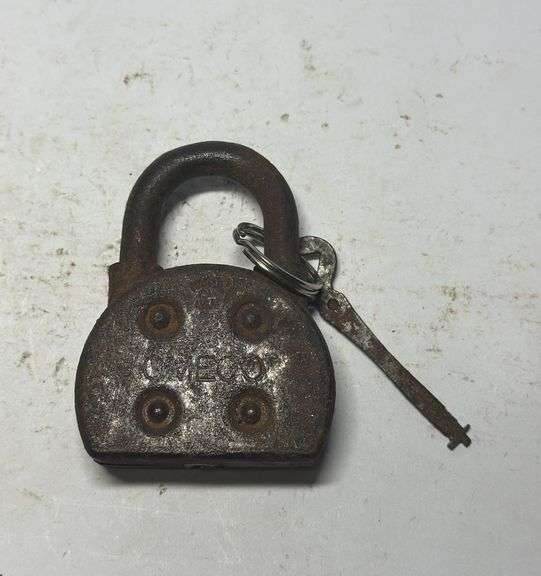 OMECO Padlock with Key image