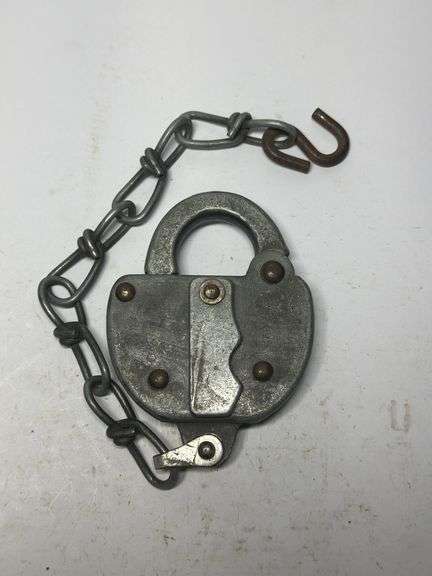 Metal Padlock with Chain image