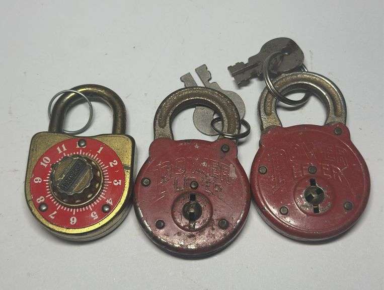 Collection of Padlocks: Combination and Keyed image