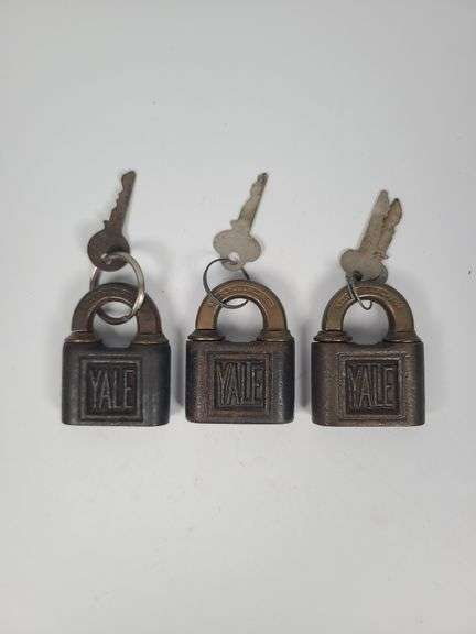 Set of Three Yale Padlocks with Keys image