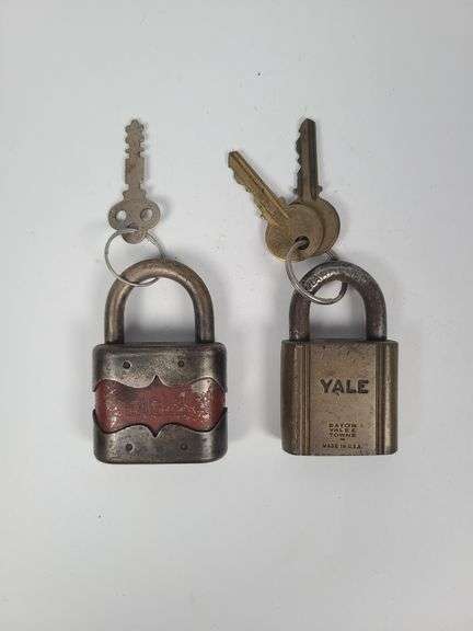Pair of Padlocks - Eagle & Yale with Keys image
