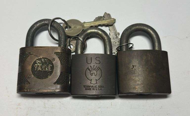 Yale & US Padlock Collection image