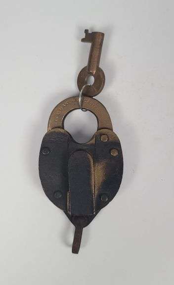 Eagle Lock Co. Padlock with Key image