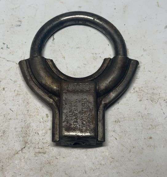 Sterling Lock Co. Minneapolis, MN U.S.A. Shackle image