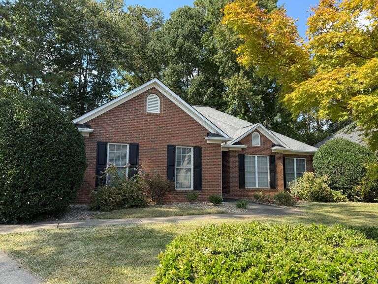 313 New Windsor Ct., Roebuck, SC image