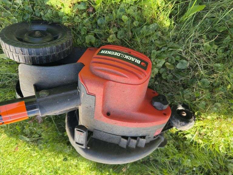 Electric black & decker edger