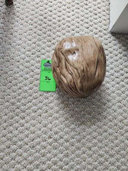 Ceramic coconut