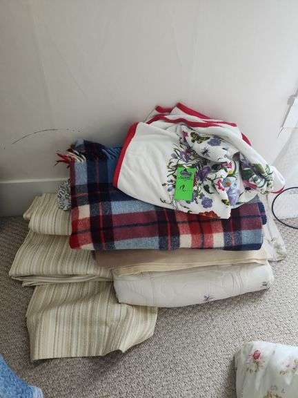 Bedding blankets and drapes