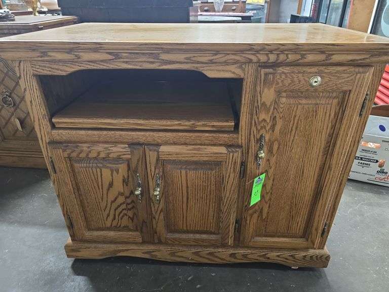 Oak entertainment center