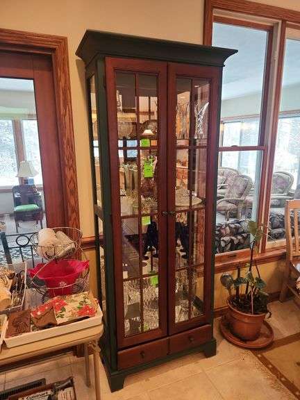 Curio cabinet no contents image