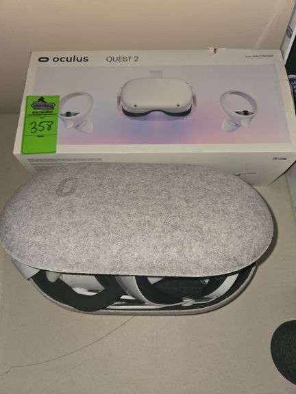 Oculus quest 2 with storage case image