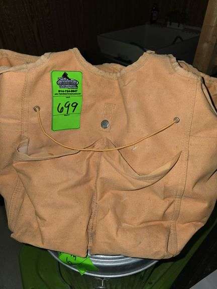 Bag of various snips image