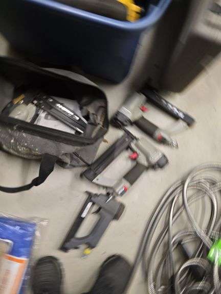 Air tools nail guns image