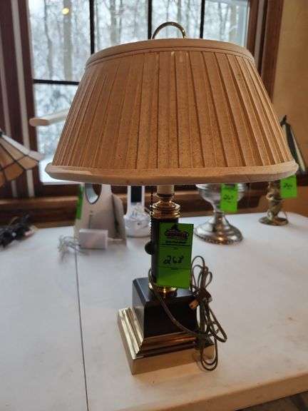 Table lamp image