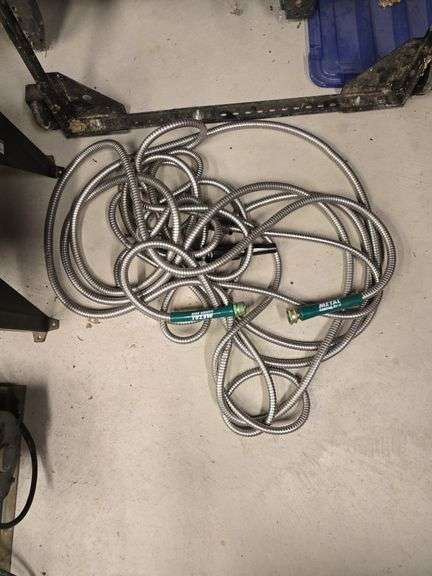 Metal hose image
