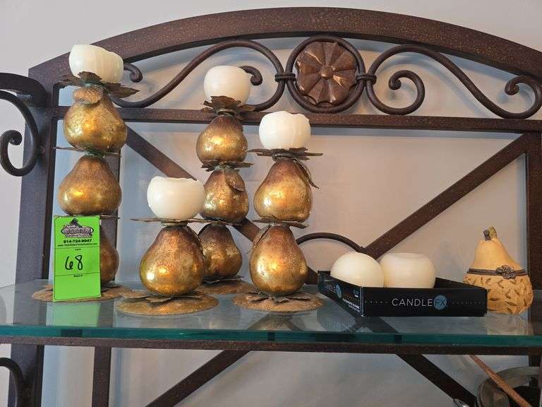 Pear shaped candle holders image