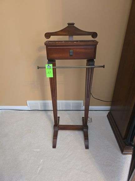 Bombay valet stand image