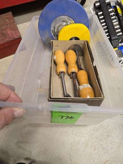 Vintage Brookstone cabinet scraper set, and 2 measuring tapes image