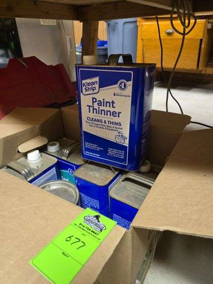 Paint thinner and oils image