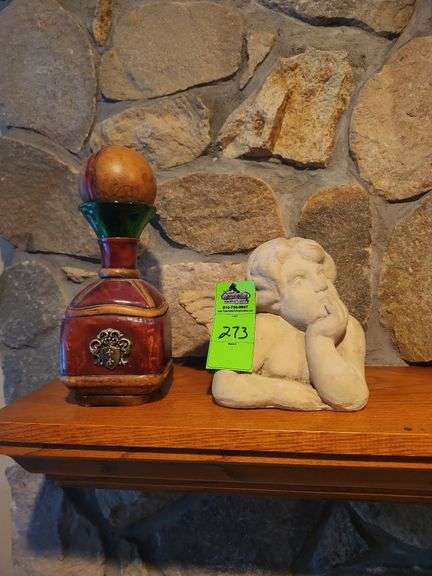 Fireplace knick knacks image